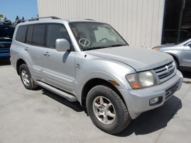 2002 MITSUBISHI MONTERO LIMITED SILVER 4WD AT 3.5 193905